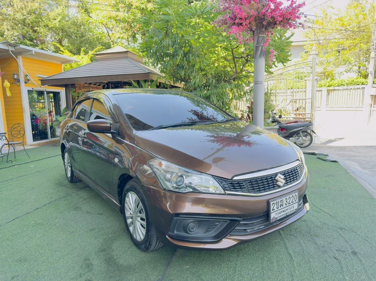 Suzuki Ciaz 2021 1.2 GL Sedan เบนซิน ไม่ติดแก๊ส เกียร์อัตโนมัติ น้ำตาล รูปที่ 2