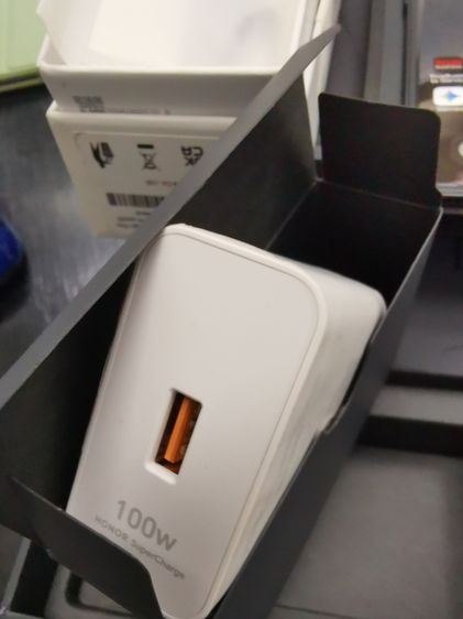 Honor Magic V3 51212GB มือถือจอพับที่บาง อุปกรณ์ครบยกกล่อง+ปากกาแท้ รูปที่ 10