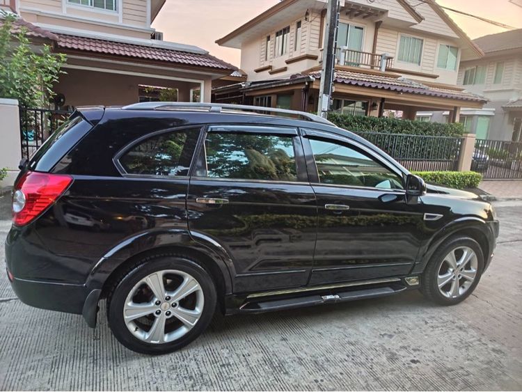 Chevrolet Captiva 2012 2.0 LTZ 4WD Van ดีเซล เกียร์อัตโนมัติ ดำ รูปที่ 4