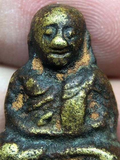 รูปหล่อหลวงพ่อเงินพิมพ์ขี้ตา รูปที่ 8