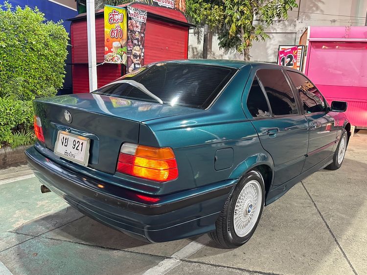 BMW Series 3 1996 318i Sedan เบนซิน ไม่ติดแก๊ส เกียร์ธรรมดา เขียว รูปที่ 4