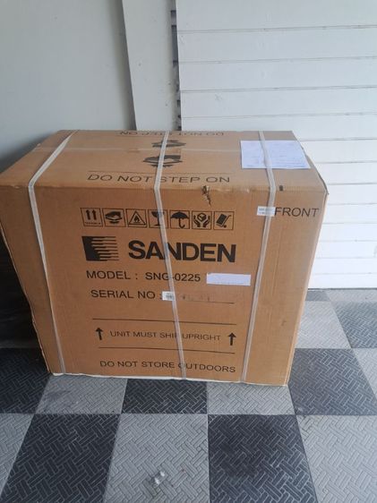 SANDEN ตู้แข่เข็งฝากระจกเรียบ 7 คิว