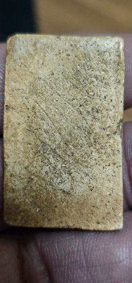 พระสมเด็จพิมพ์เส้นด้าย(ติดจอง) รูปที่ 5