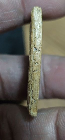 พระสมเด็จพิมพ์เส้นด้าย(ติดจอง) รูปที่ 7