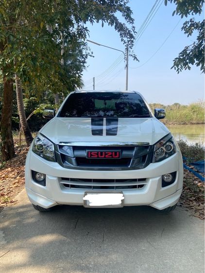 รถ Isuzu D-MAX 2.5 Hi-Lander X-Series สี ขาว