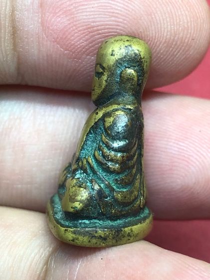 พระรูปหล่อหลวงพ่อเงิน รูปที่ 4