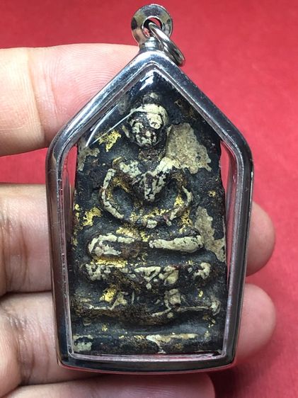 พระเนื้อผงลงรักวัดสามปลื้ม