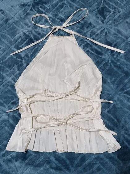 เสื้อคล้องคอ สีขาวครีม เปิดหลัง รูปที่ 2