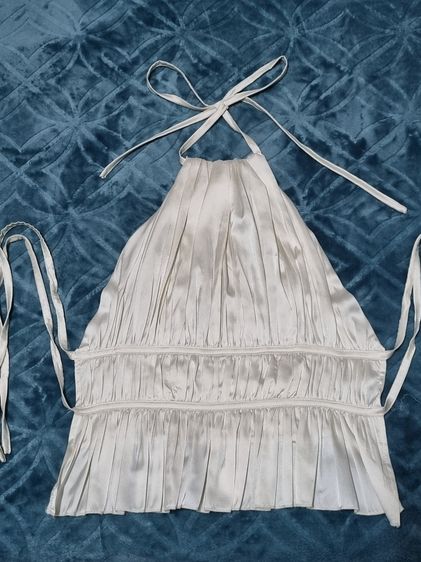 เสื้อคล้องคอ สีขาวครีม เปิดหลัง รูปที่ 6