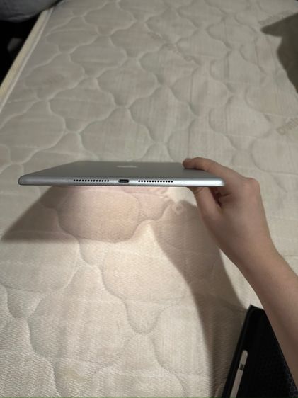 Ipad gen7 128gb cellular รูปที่ 4