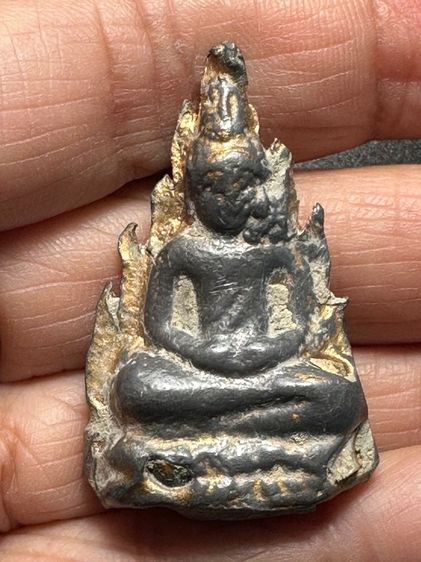 🙏พระพุทธสมาธิ ล.พ.ดำ วัดกุฎี ปราจีนบุรี ฝังเขี้ยวหมาป่า ปี 2432-2442 🙏พระสมเด็จทรงฉัตร หลังยันต์ วัดชิโนรส 2512 ล.พ.กวย ปลุกเสก องค์ละ1550