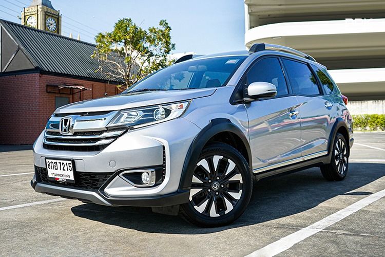 รถ Honda BR-V 1.5 SV สี เทา