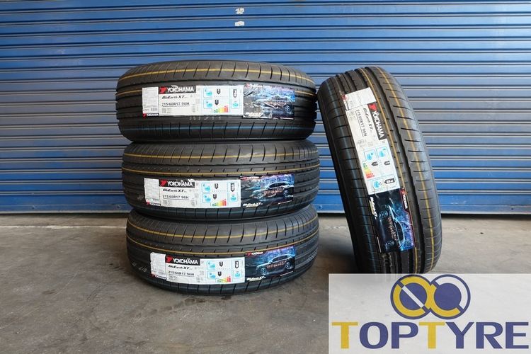 🚩 ยางใหม่  Yokohama  BluEarth-XT AE61 ขนาด 215 60R17 ปลายปี25 