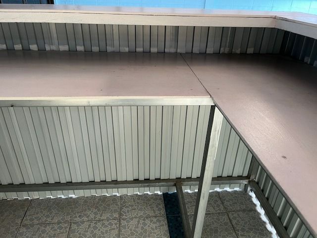 เคาน์เตอร์บาร์ เคาน์เตอร์ร้านสปา ร้านนวด เคาท์เตอร์ขายของ ร้านอาหาร เมทัลชีท สีน้ำตาล  ขนาดใหญ่ พร้อมใช้งาน ลดราคาพิเศษ (ราคาเต็ม 12000) รูปที่ 8