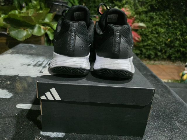 รองเท้ากีฬา Adidas มือสอง(ใส่ครั้งเดียว) รูปที่ 2