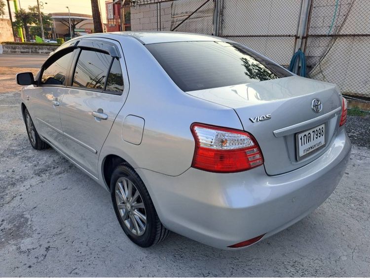 Toyota Vios 2012 1.5 E Ivory Sedan เบนซิน ไม่ติดแก๊ส เกียร์อัตโนมัติ บรอนซ์เงิน รูปที่ 4