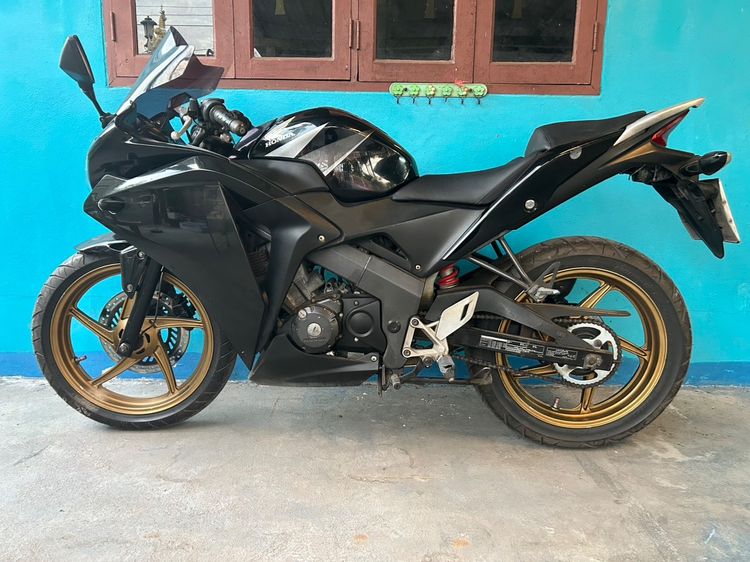 ขาย CBR150i เครื่องดีมากๆๆ ไม่ดังไม่ควัน เอกสารครบโอนภาษี69 18500 ดูรถสมุทรปราการ กิ่งแก้ว 0822298348 รูปที่ 2