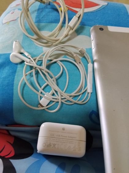 ipad gen6 sim wifi TH 128 สภาพเดิมๆ จอแท้ ทุกอย่างเดิมหมด ตำหนิ ลำโพงไม่ดัง ต้องใช้หูฟัง ios 17.10 แบตยังทนใช้ได้ทั้งวัน รูปที่ 9