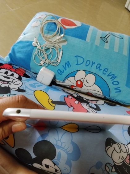 ipad gen6 sim wifi TH 128 สภาพเดิมๆ จอแท้ ทุกอย่างเดิมหมด ตำหนิ ลำโพงไม่ดัง ต้องใช้หูฟัง ios 17.10 แบตยังทนใช้ได้ทั้งวัน รูปที่ 8