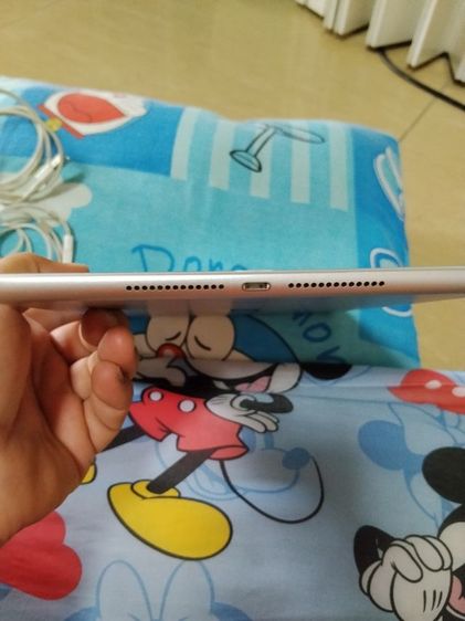 ipad gen6 sim wifi TH 128 สภาพเดิมๆ จอแท้ ทุกอย่างเดิมหมด ตำหนิ ลำโพงไม่ดัง ต้องใช้หูฟัง ios 17.10 แบตยังทนใช้ได้ทั้งวัน รูปที่ 11