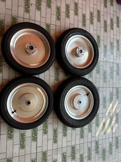 ล้อตัน ขอบ12 ฟีโน่ มีโอ 115 พร้อมยาง ตรงรุ่น ใส่ได้เลย ชุดละ5900 ติดต่อ 089-4138993 เอส  รูปที่ 10