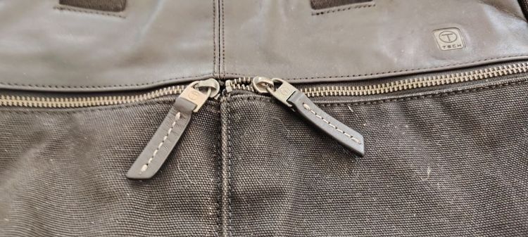 กระเป๋าtumi สะพายข้าง ใบใหญ่ กระเป๋าโน้ต​บุ๊ค​ รูปที่ 8