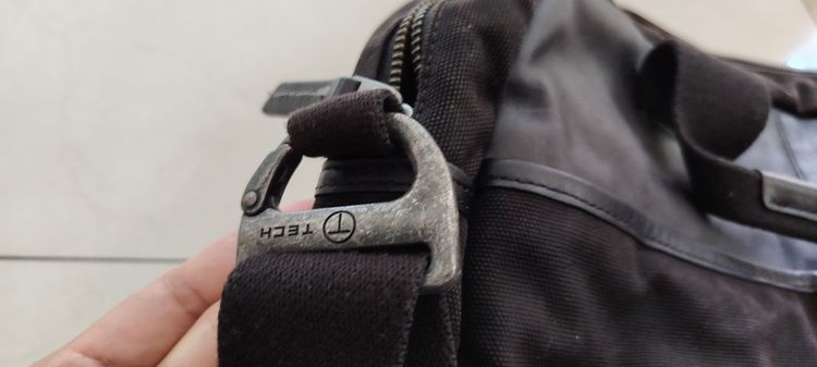 กระเป๋าtumi สะพายข้าง ใบใหญ่ กระเป๋าโน้ต​บุ๊ค​ รูปที่ 5