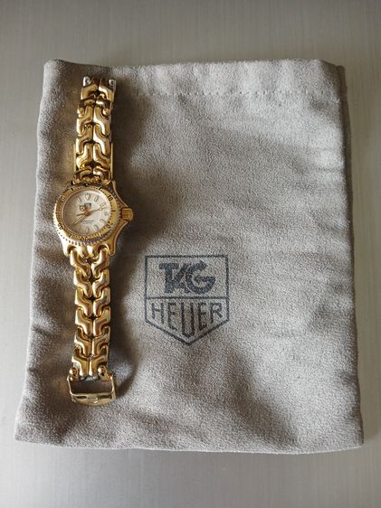 นาฬิกาข้อมือ