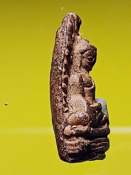 พระรอด กรุเก่า วัดมหาวัน จ.ลำพูน สภาพสวยมากๆ พระมรดกเก่า วางบูชาไว้บนหิ้งมาอย่างยาวนาน ได้เหมายกหิ้งจากบ้านคุณอาแบ่งปันมาครับ รูปที่ 4