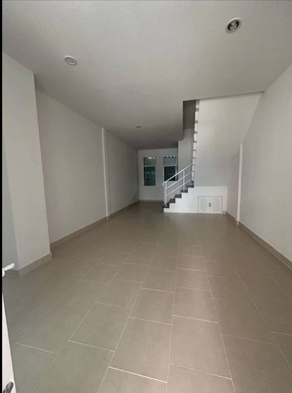 ไม่มี 🏠 ขายทาวน์เฮ้าส์โครงการบ้านร่มเย็น การเคหะปิ่นทอง 3 (สีกัน) สภาพดี พร้อมอยู่ เดินทางสะดวกสุดๆ ใกล้สนามบินดอนเมือง ✈️ รูปที่ 3