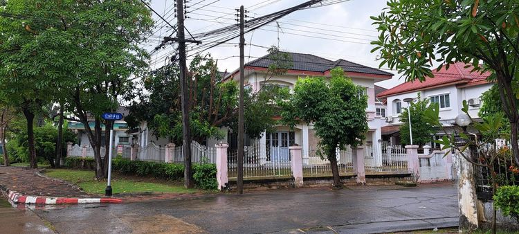 Land and Houses ไม่มี สร้างเสร็จก่อน 2010 ขายบ้าน หมู่บ้านสีวลี2 (รังสิต-คลอง 2) ทำเลดี เดินทางสะดวก ราคาคุยได้ เจ้าของขายเอง รูปที่ 2