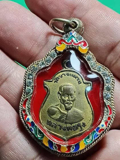 เหรียญหลวงพ่อรุ่ง วัดบางเเหวน รุ่นเเรก ปี2500 จ.ชุมพร สภาพสวยมาก พระเก็บอยู่ในตู้เซฟบ้านอัยการเกษียณเก่า ได้เเบ่งปันมาก พระสวยเยี่ยมครับ รูปที่ 7