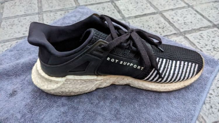 ขายรองเท้าadidas สีขาว1คู่สีดำ1คู่เบอร์44สวยมากเหมือนของใหม่เลย รูปที่ 5