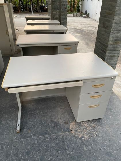 ขายโต๊ะเหล็ก และตู้ รูปที่ 3