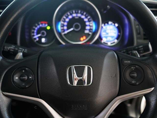 Honda Jazz 2016 1.5 SV i-VTEC เบนซิน เกียร์อัตโนมัติ ขาว รูปที่ 4