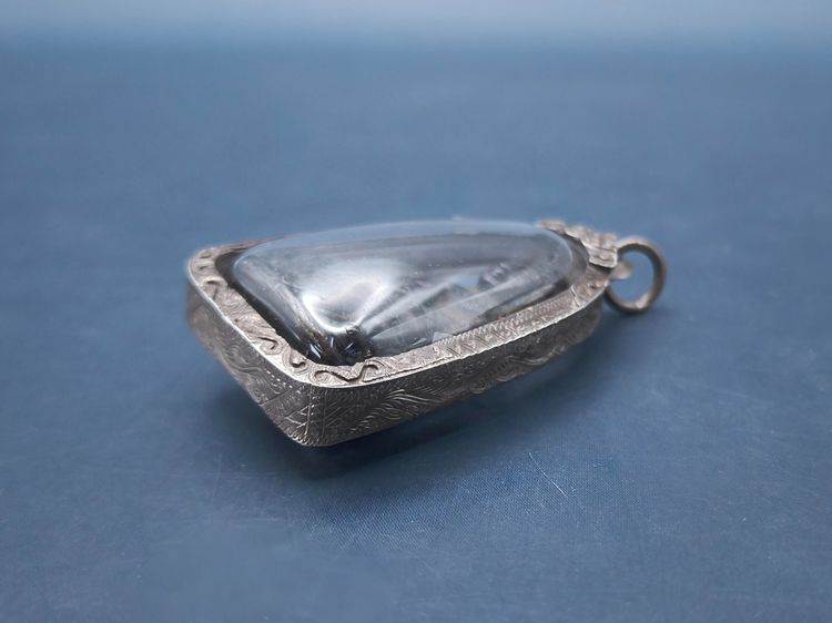 พระกริ่งเรศวร รูปที่ 4