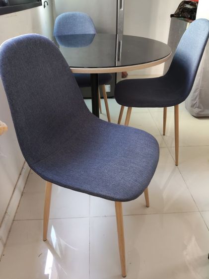 โต๊ะทานข้าว นั่งเล่น ไม้ทับด้วยกระจก พร้อมเก้าอี้เบาะผ้า 3 ตัว ขาเหล็ก รูปที่ 3