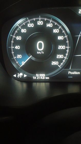 Volvo XC60 2019 2.0 T8 Plug-in Hybrid AWD Utility-car ปลั๊กอินไฮบริด (PHEV) ไม่ติดแก๊ส เกียร์อัตโนมัติ ขาว รูปที่ 2