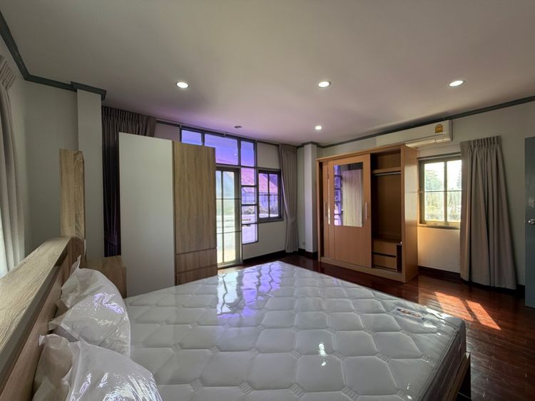 มีบางส่วน ให้เช่าบ้านเดี่ยว หมู่บ้านโฮมเพลส รามคำแหง 140 พร้อมเข้าอยู่ ทำเลดี เดินทางสะดวก ใกล้รถไฟฟ้าสายสีส้ม รูปที่ 4