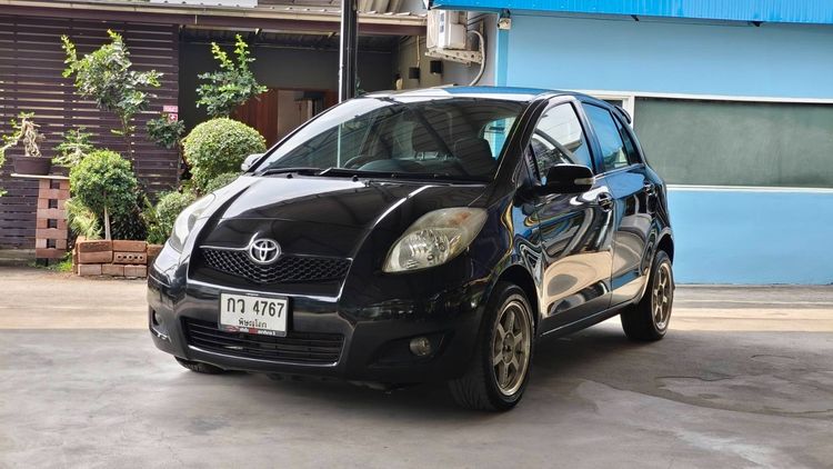 Toyota Yaris 2010 1.5 E Sedan เบนซิน ไม่ติดแก๊ส เกียร์อัตโนมัติ ดำ รูปที่ 4