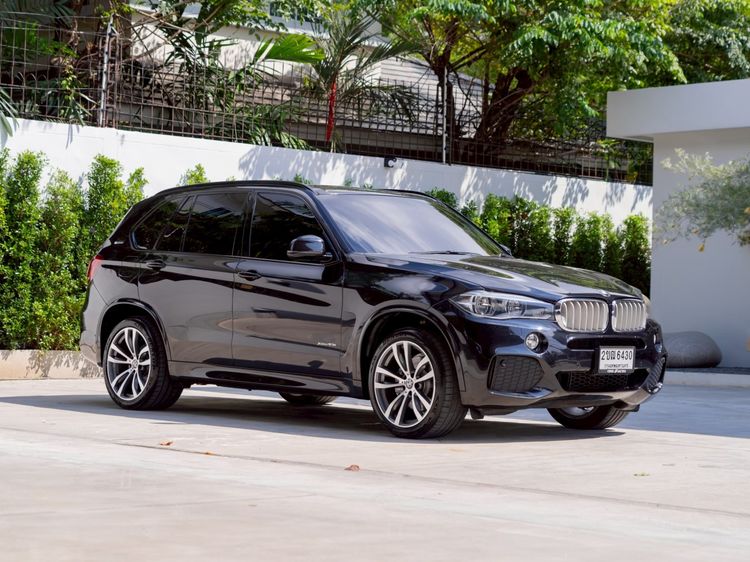 รถ BMW X5 2.0 xDrive40e M Sport 4WD สี ดำ
