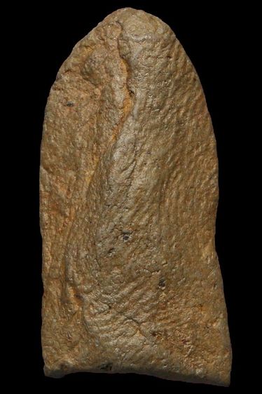 พระเนื้อดินเก่าฐาน9 มิล สูง 2 ซ.ม BB 233 รูปที่ 2