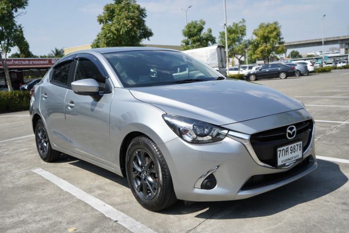 Mazda Mazda 2 2018 1.3 High Connect Sedan เบนซิน ไม่ติดแก๊ส เกียร์อัตโนมัติ เทา รูปที่ 2