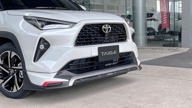 ชุดแต่ง Toyota Yaris Cross 2023–2026 สเกิร์ตรอบคัน รุ่น SR Limited 5 ชิ้น ABS แบรนด์ไทย