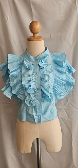 เสื้อครอปผญ.สีฟ้า มือ1 แขนระบาย น่ารัก สีหวาน แม่ค้าเน้นขายเร็ว เคลียบ้านค่ะ