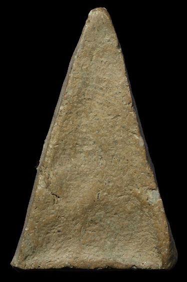 พระเนื้อดินเก่าฐาน1.9 สูง 3ซ.ม BB 234 รูปที่ 2