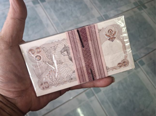 ธนบัตรแบบที่ 12 ทรงม้า แหนบเลขกระจก  รูปที่ 2