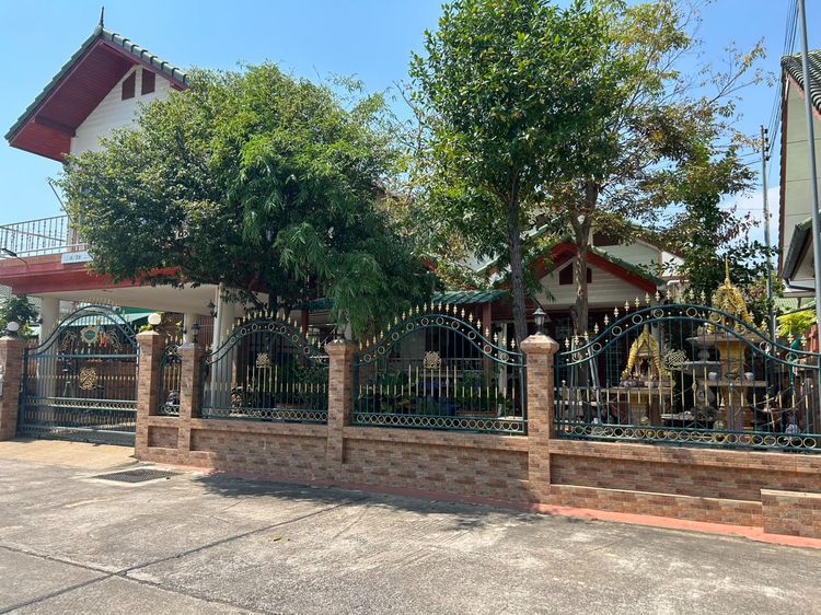 ตกแต่งครบ สร้างเสร็จก่อน 2010 หมู่บ้านนาวี เฮ้าส์ สัตหีบ รูปที่ 2