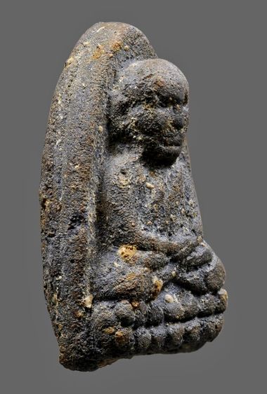 พระหลวงปู่ทวดเนื้อว่านปี 2497 วัดช้างให้พิมพ์ใหญ่A รูปที่ 3