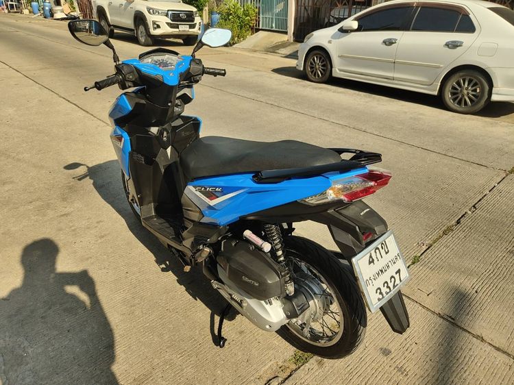 🛵ยังไงก็ขาย CLICK125 i ปี 58 เครื่องดี สีสวย สตาร์ทมือ เล่มชุดโอนครบ+เปลี่ยนถ่ายน้ำมันเครื่องฟรี ส่งฟรี30 ก.ม รูปที่ 6